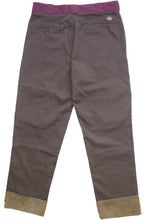 Load image into Gallery viewer, BROWN CARGO DICKIES 34"