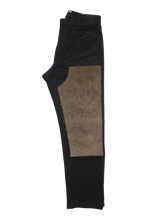 Load image into Gallery viewer, FLORA EMBROIDERED KNEE PATCH PANT 31"